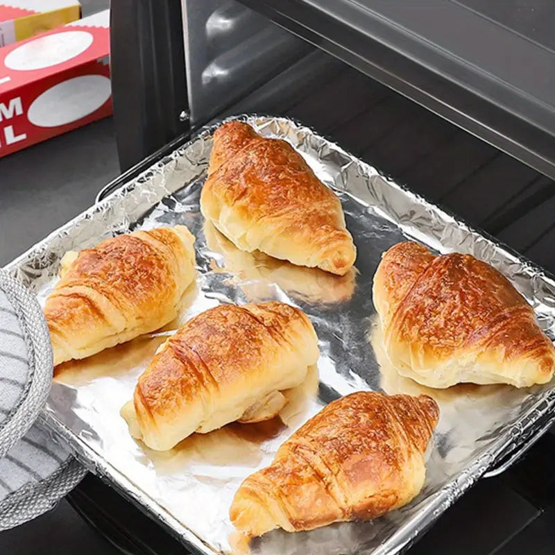 200 Meter Aluminum Foil Roll with 45cm Width for Multi Purpose Usage & Food Storage