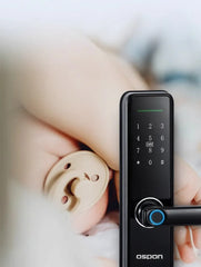 Intelligent Digital Smart Door Lock with Remote Key, Fingerprint Unlocking, IC Card Unlocking & Mobile App Compatibility