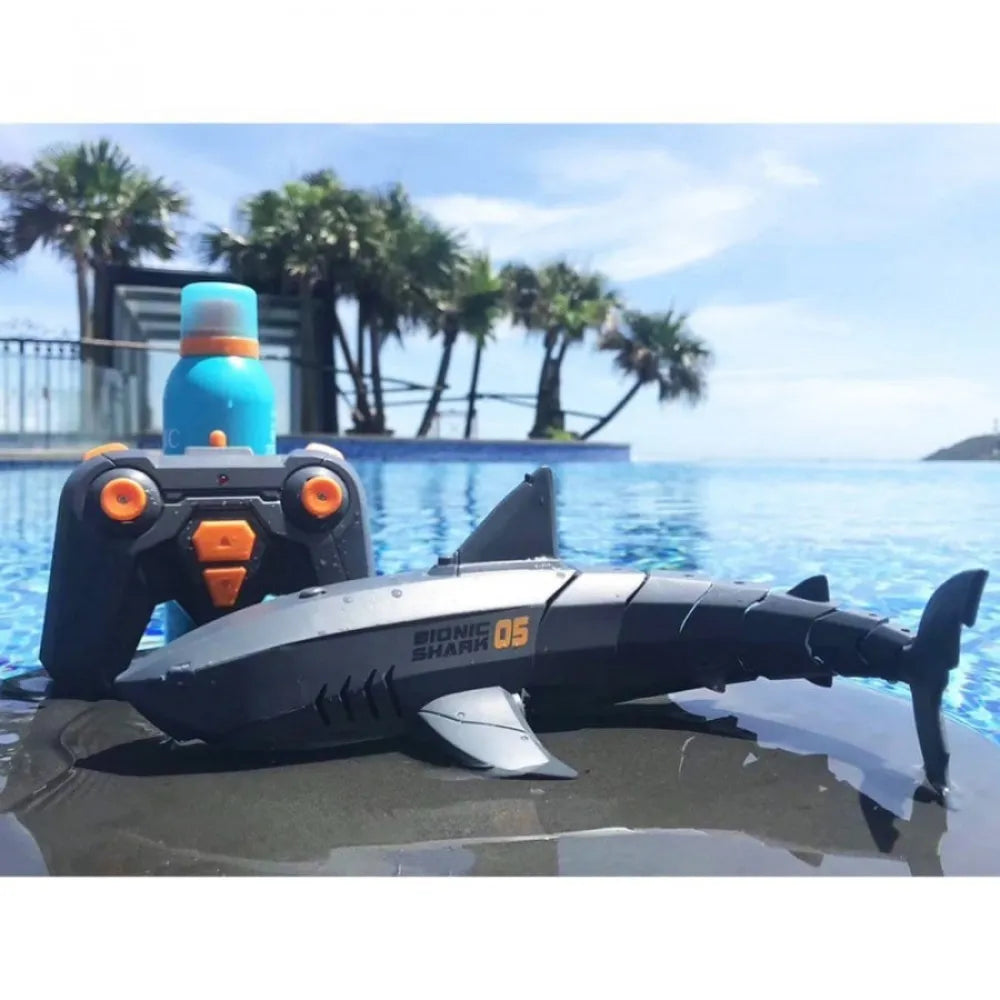 Remote Controlled Bionic Water Swimming Shark Explorer Toy