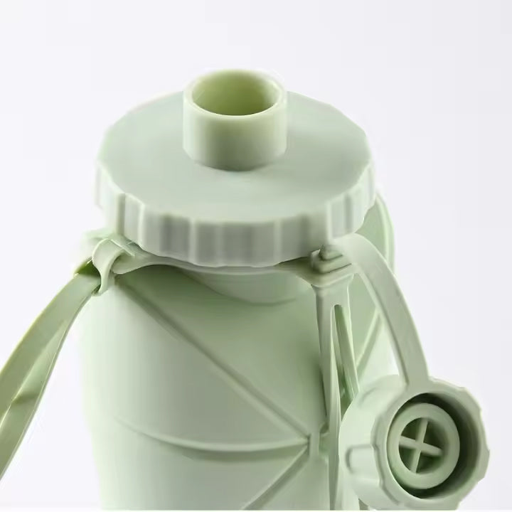 Foldable Silicone Water Bottle for Travel & Outdoor – 600ml | Portable & Compact | Resistant to Heat and Cold