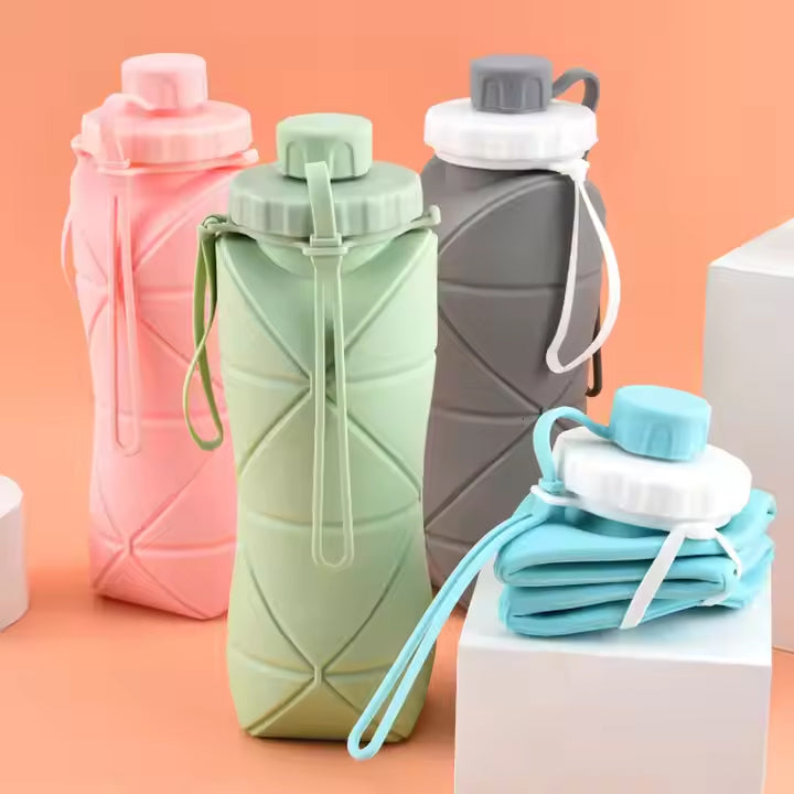 Foldable Silicone Water Bottle for Travel & Outdoor – 600ml | Portable & Compact | Resistant to Heat and Cold