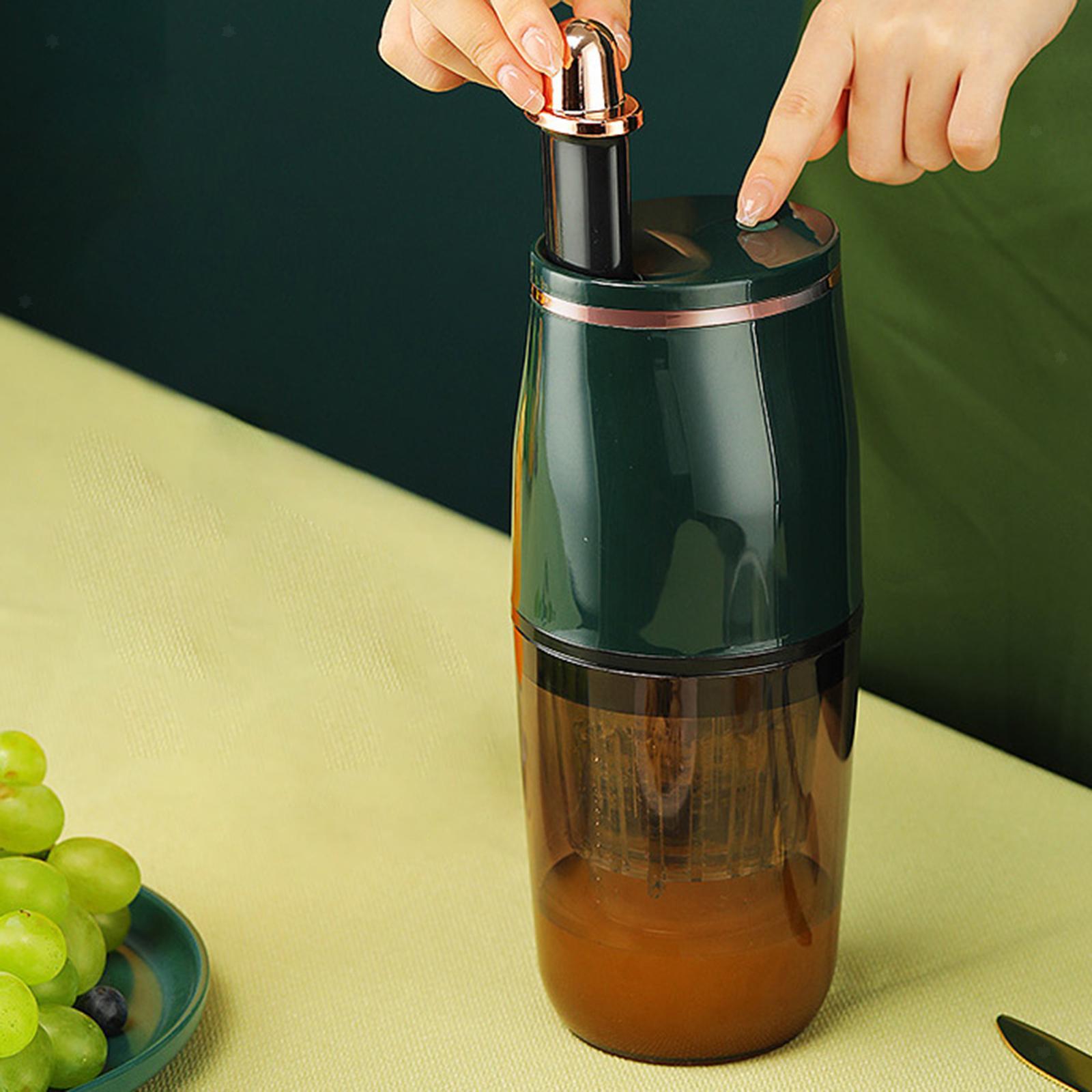 Chic Portable Rechargeable Mini Personal Slow Juicer Blender & Smoothie Maker