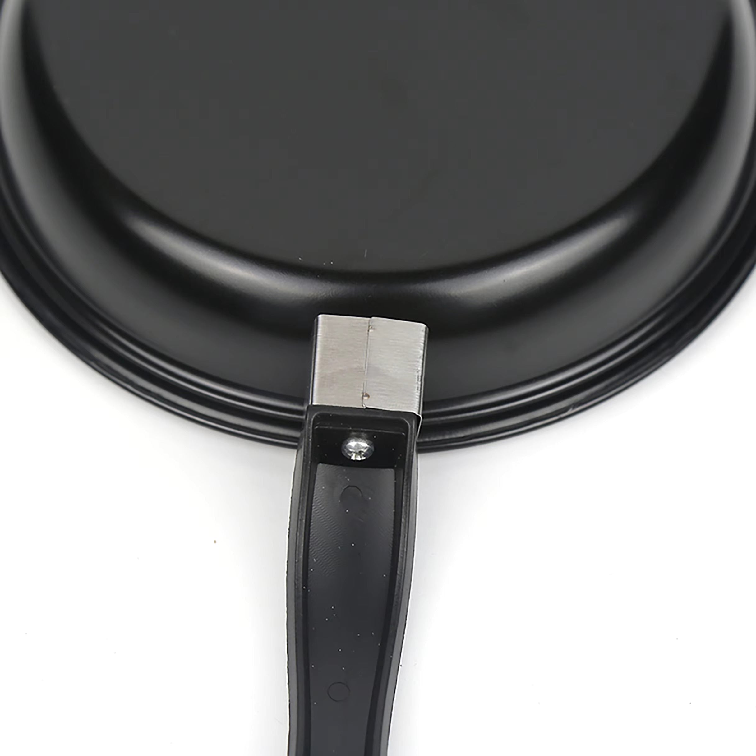 13-Piece Non-Stick Metal Cookware Set with Tempered Glass Lids, Comfort-Grip Handles & Eco-Friendly Coating – Sizes from 14 cm to 22 cm