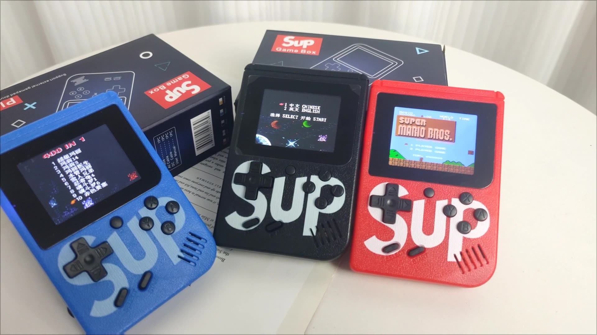 400-in-1 Retro Handheld Game Box Console with 3.0" LCD, TV Output & 6-Hour Battery