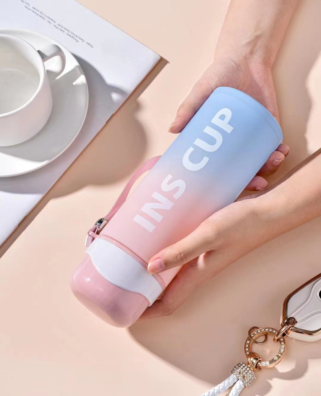 500ml Cute Gradient Design Glass Interior Water Bottle with Double Glazing, Leakproof Lid & Strap for Hot & Cold Drinks